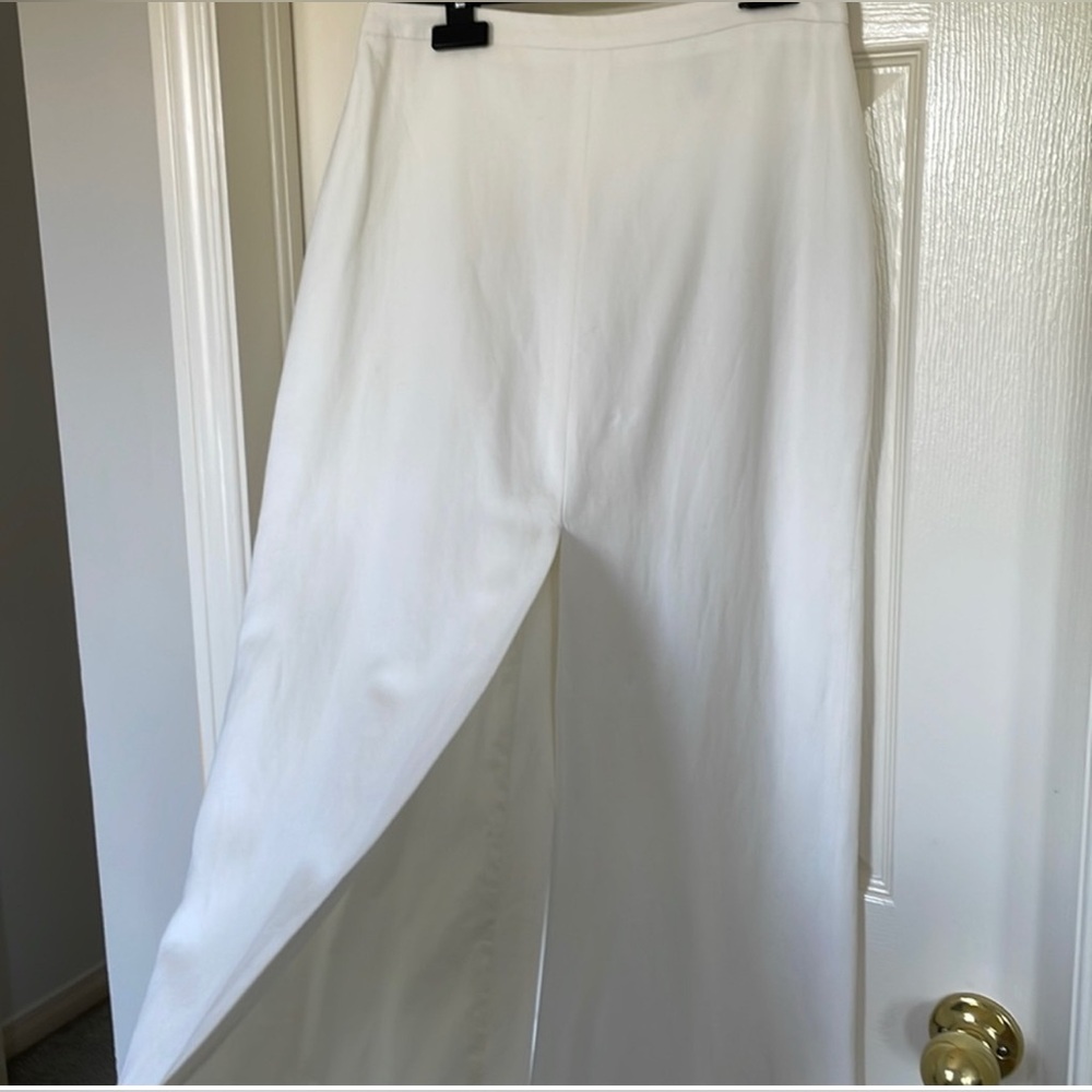 Minimalist Double Slit White Skirt
